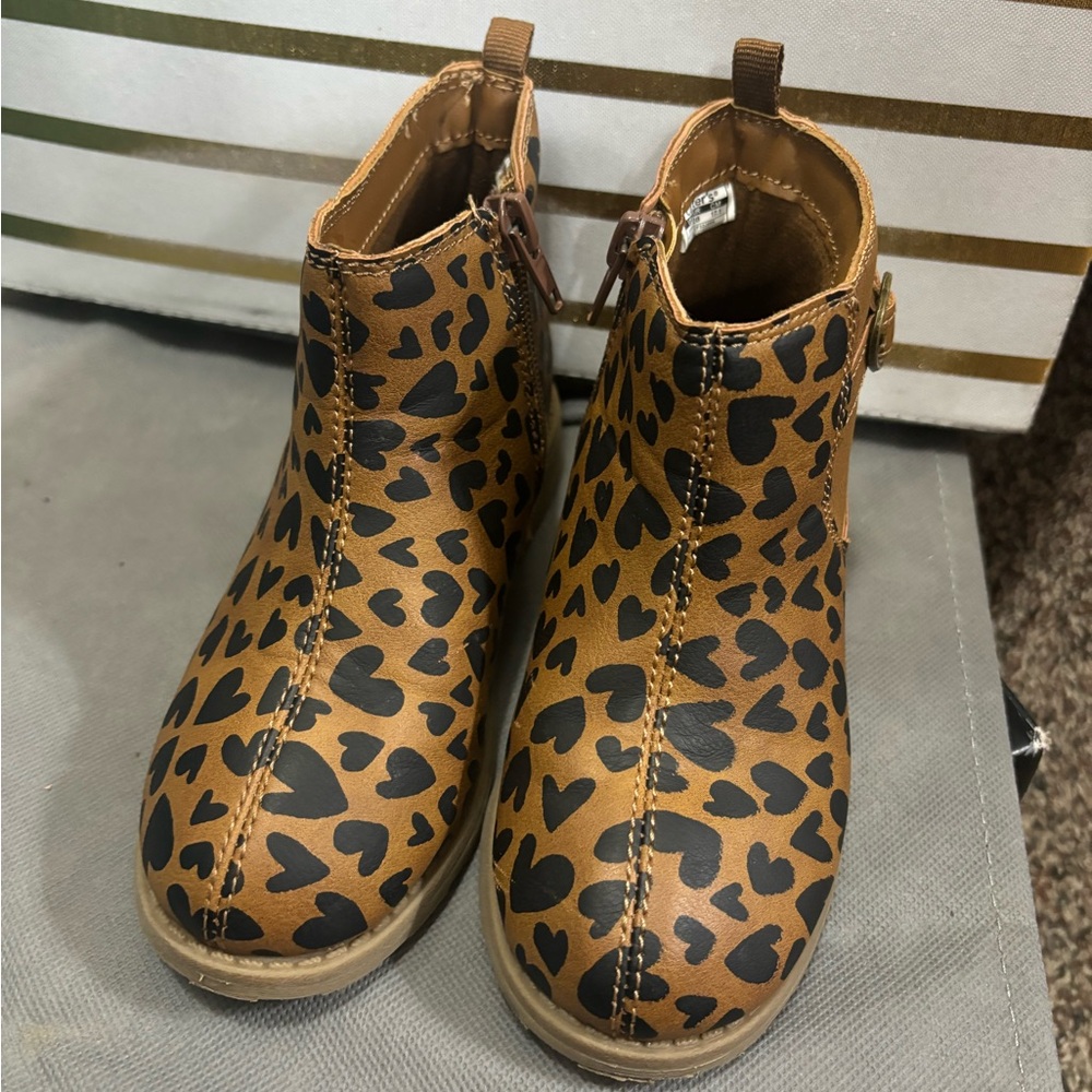 Leopard heart boots